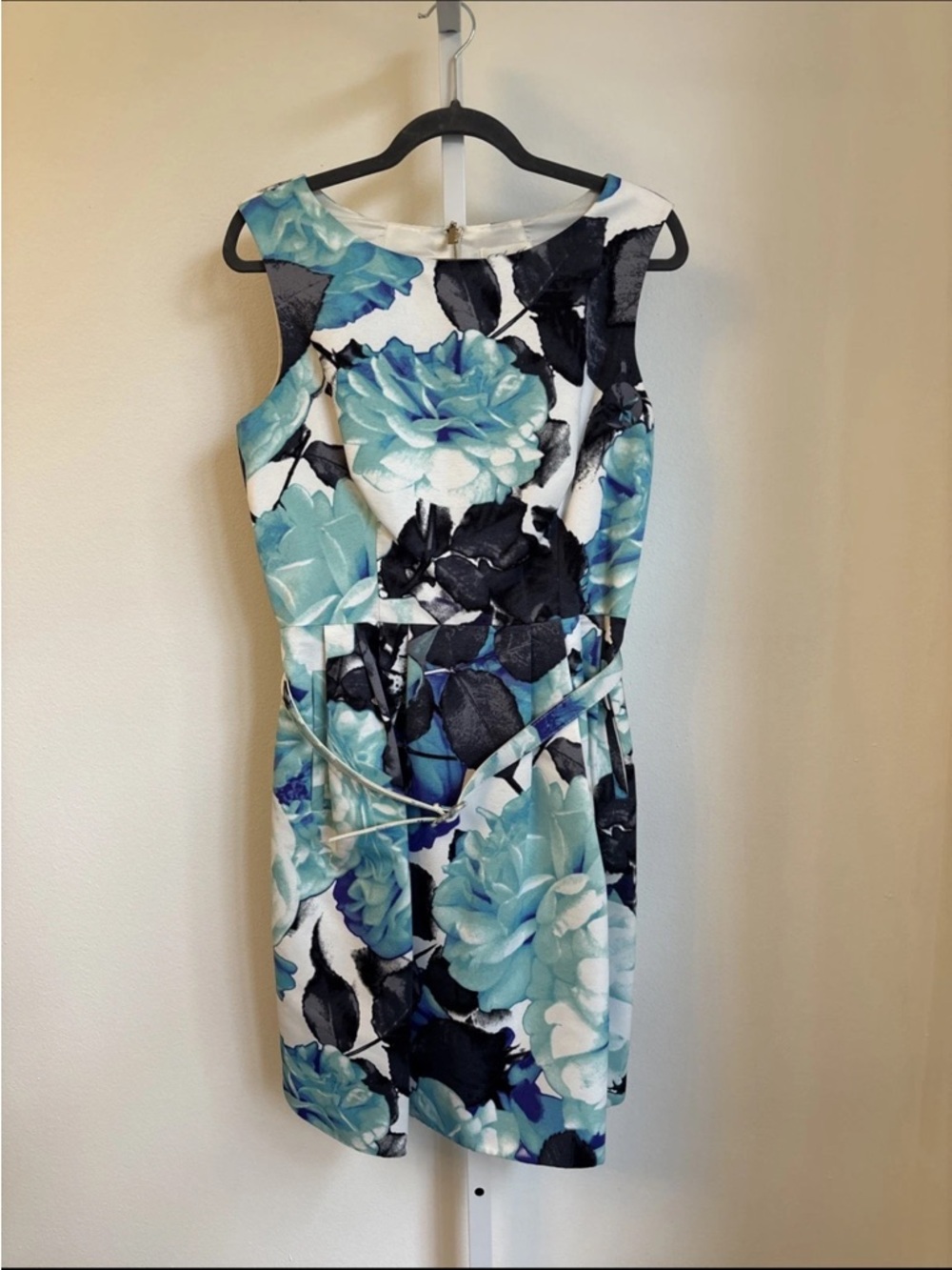 Eliza J Faille Sheath Belted Floral Blue Mini Dress Pockets SIZE 12 NEW NO TAGS